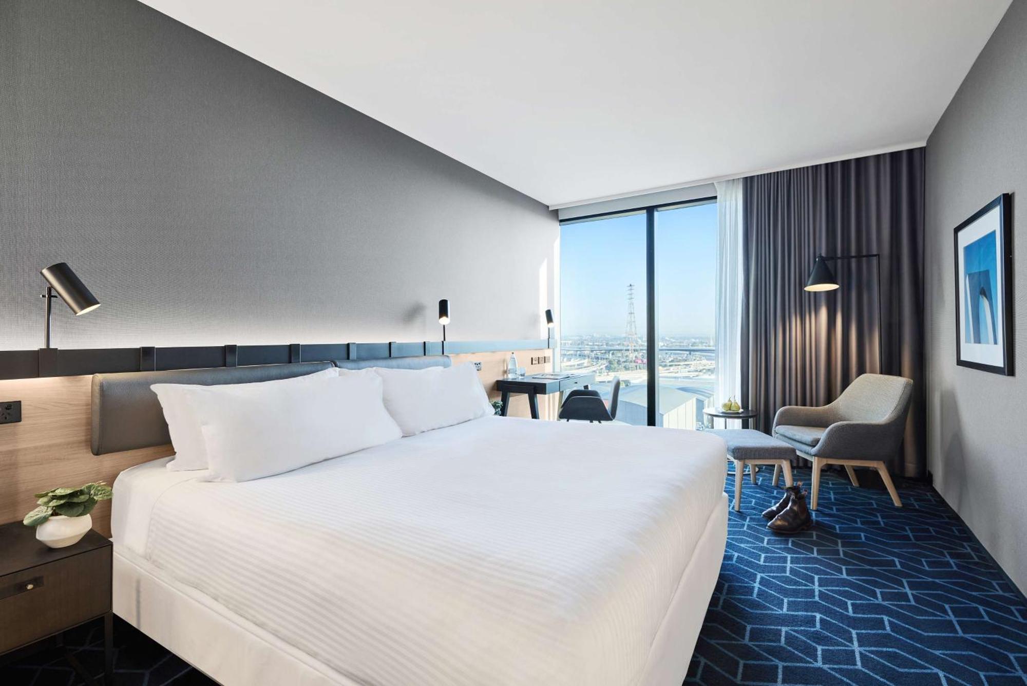 Vibe Hotel Melbourne Docklands Экстерьер фото